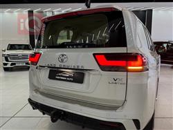 تۆیۆتا لاند کروزەر